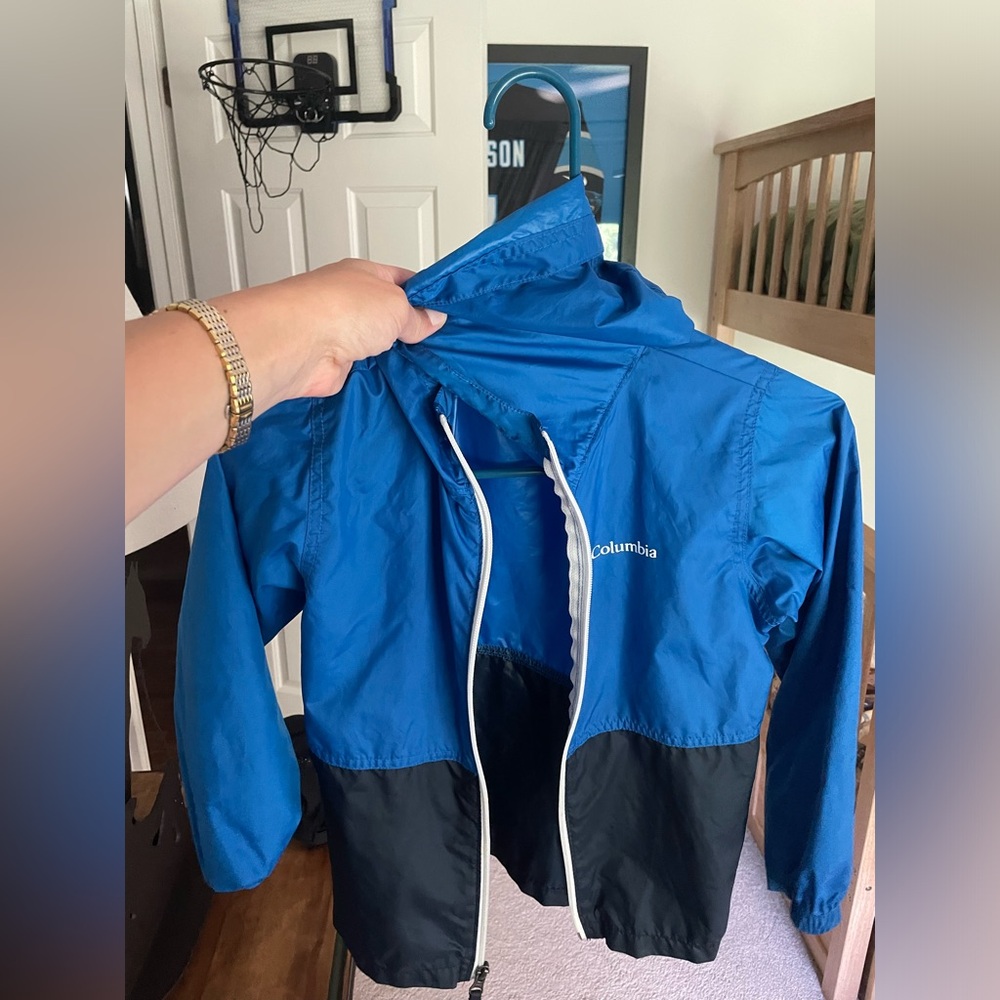 Boys Columbia rain jacket